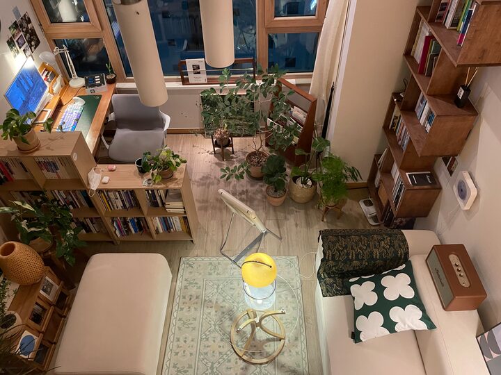 short form carousel card thumbnail