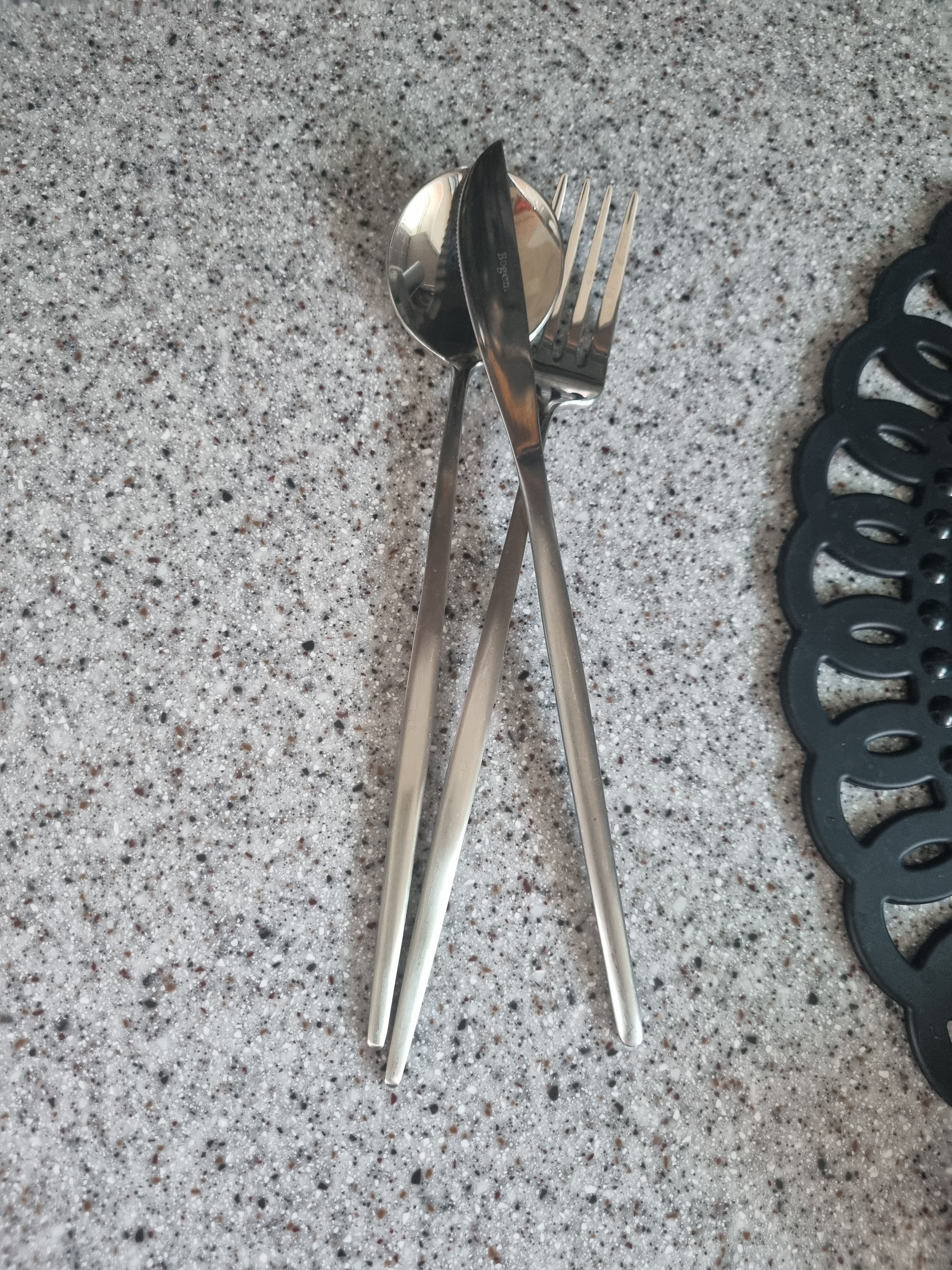 Queens Cutlery Dinner Set (3-Piece) user photo