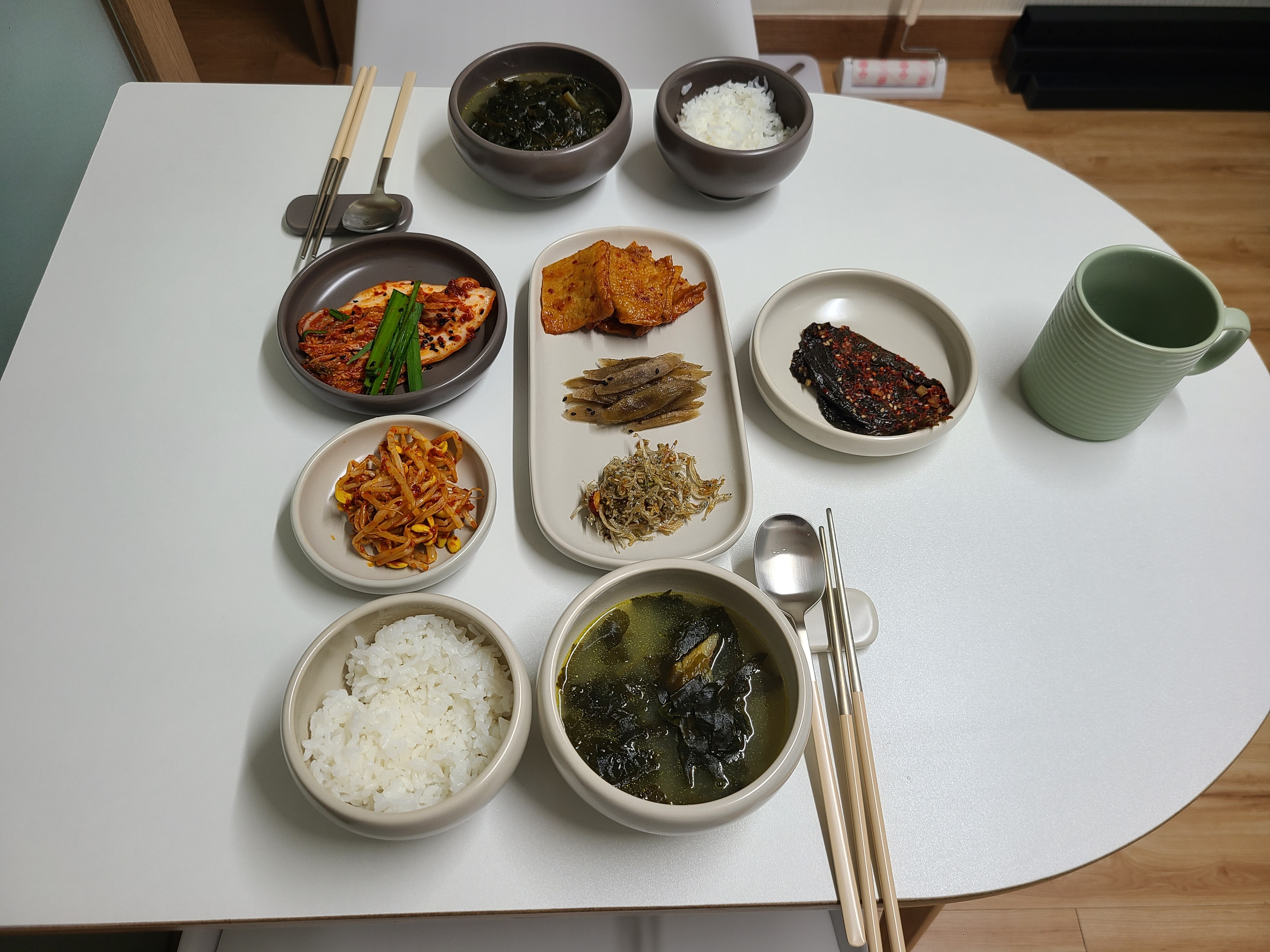 May Dinnerware Set for 2 (14-Piece) user photo