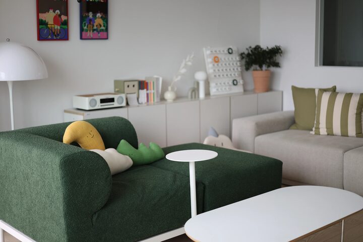 short form carousel card thumbnail