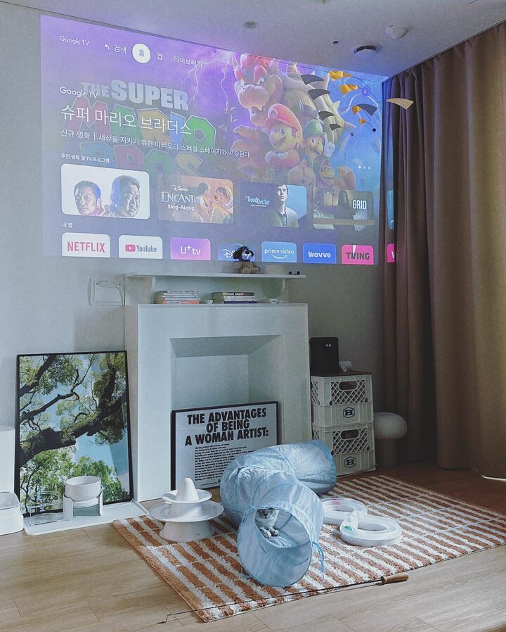 short form carousel card thumbnail