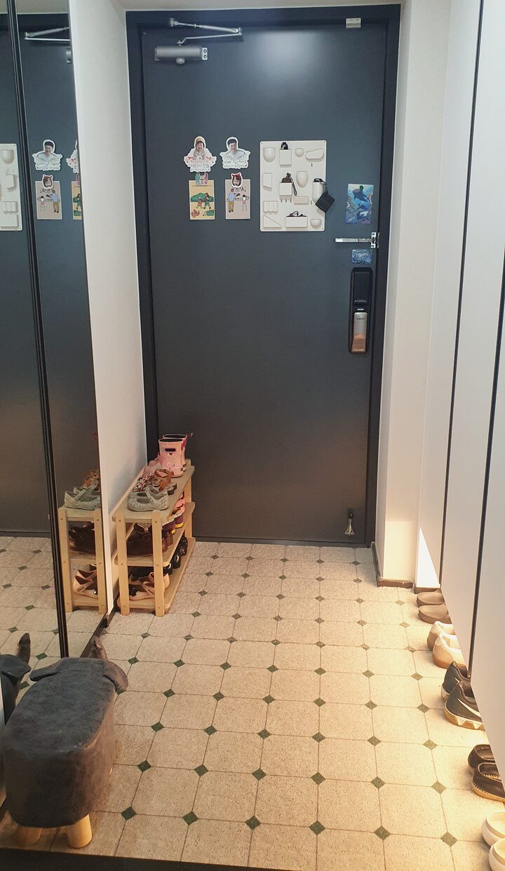 short form carousel card thumbnail