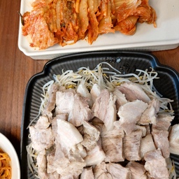 #주방인테리어 #주방식기 #손님상차림 #시손느식기
