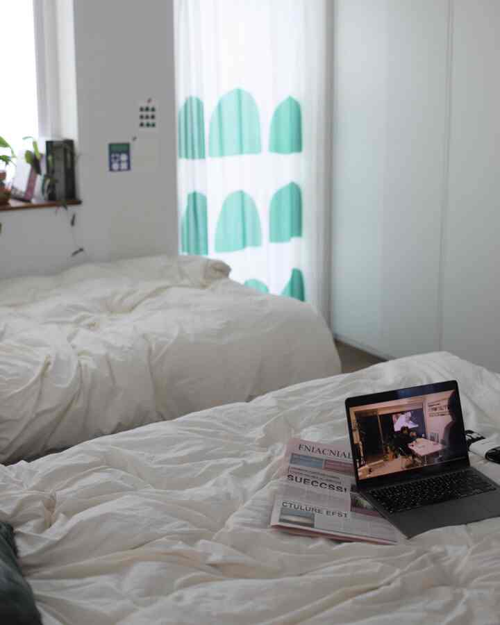 #広告 

カーテンひとつでお部屋がこんなに居心地が良くなりますか？
ベランダに出るターニングドアをシフォンカーテンに 
マスクして緑のポイントを追加しました。

＃ドロップドロップドロップ＃家の装飾＃ホームスタイリング＃ホームスター＃今日の家
＃ベッドルーム＃ベッドルーム＃布団＃寝具＃家具＃壁飾り＃ポスター＃カレンダー＃カップルベッドルーム＃ツインベッドルーム＃スーパーシングルベッドルーム＃bedding＃beddesign＃bedroomdecor
#bedcover #interiordecorating

