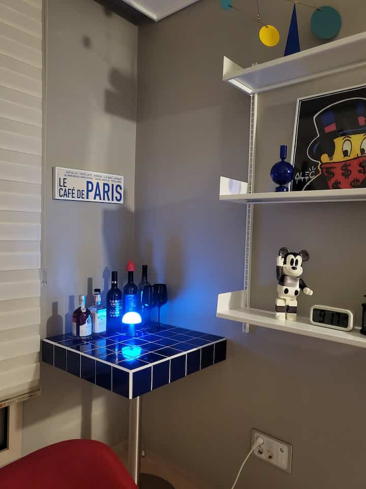 ガラス オブジェ キャンドルスタンド ブルー円形タイプを使ったコーディネート 2