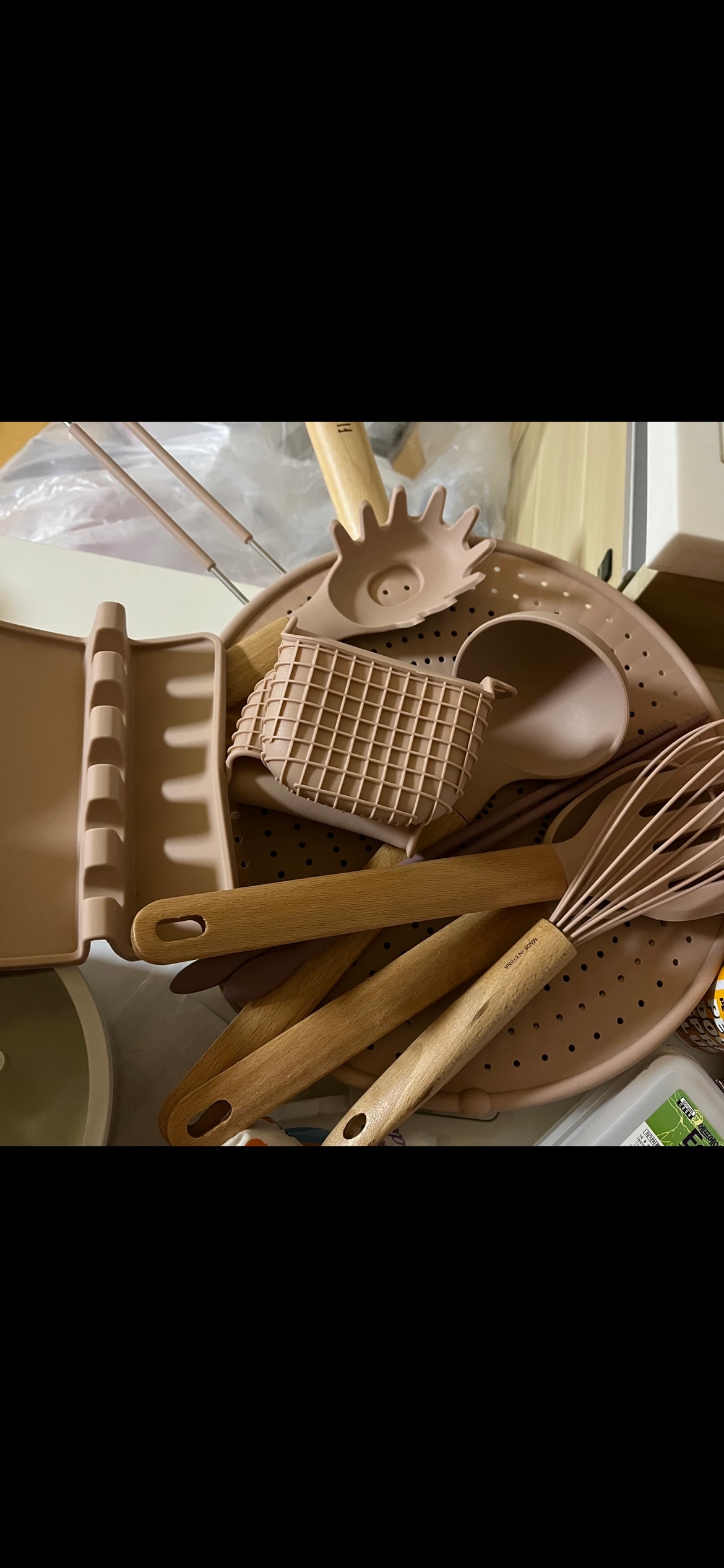 Neo Woody Pink Kitchen Utensil Set (4-Piece) user photo