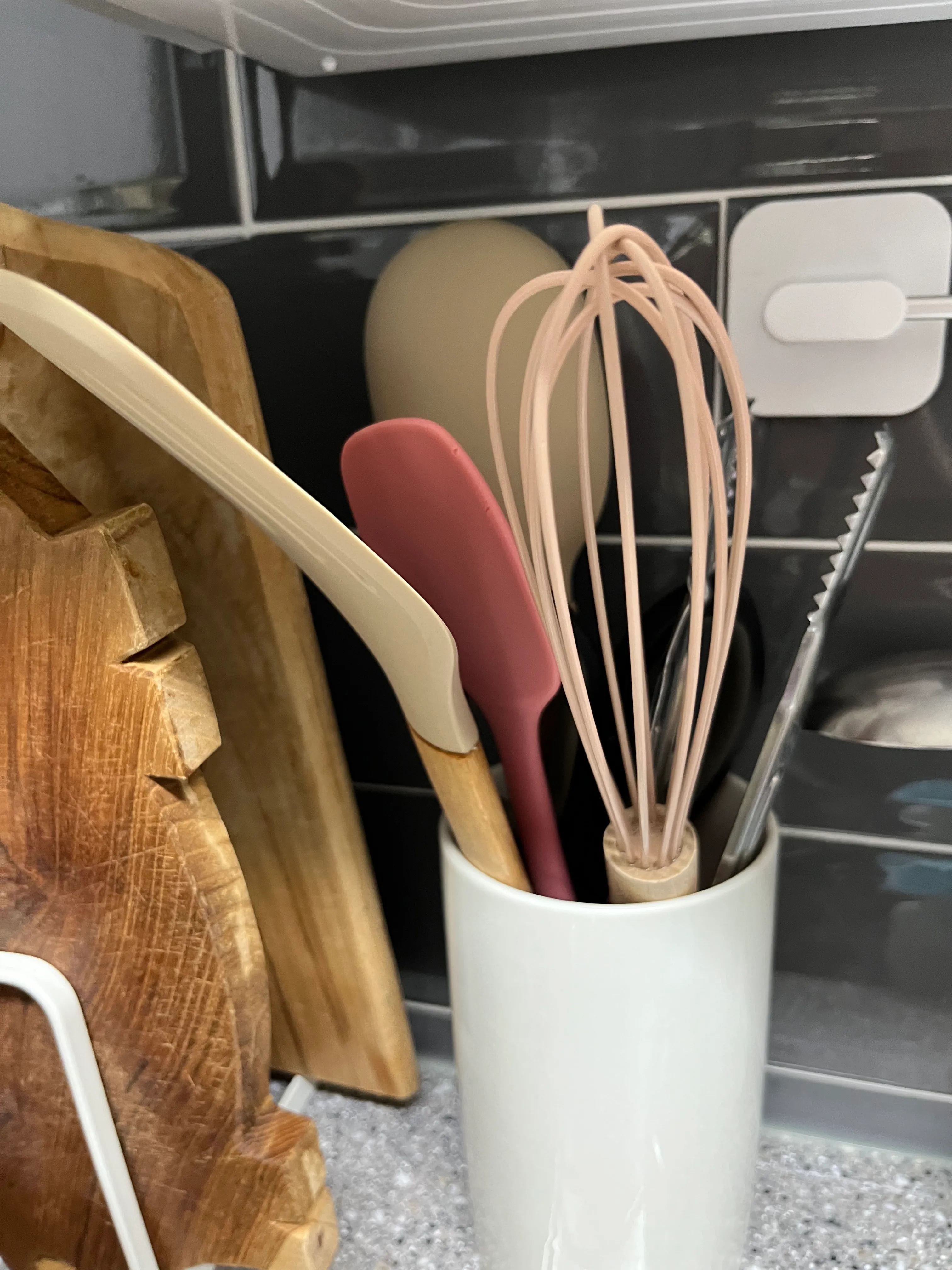 Neo Woody Pink Kitchen Utensil Set (4-Piece) user photo