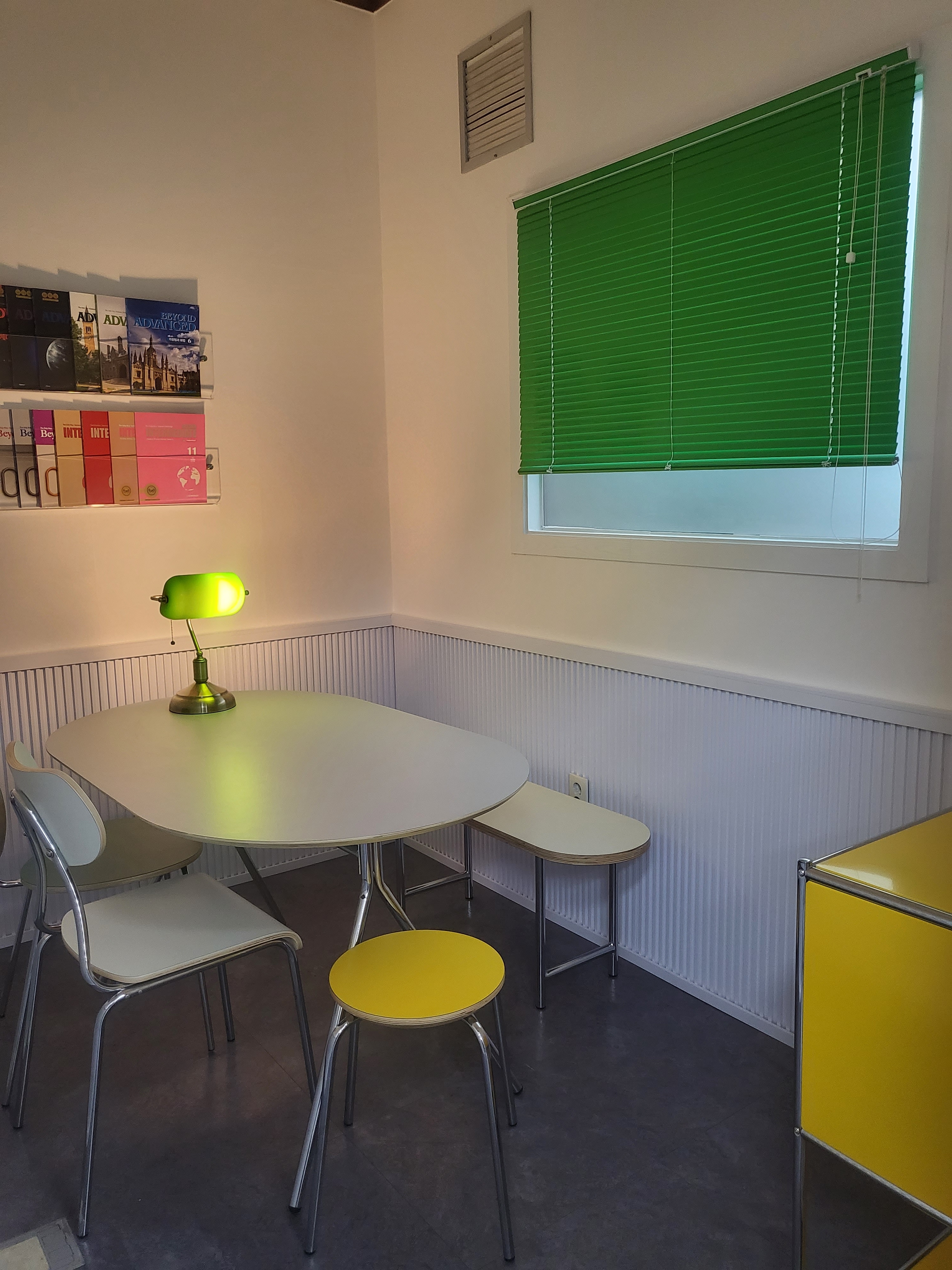 Flow Line Dining Chair user photo