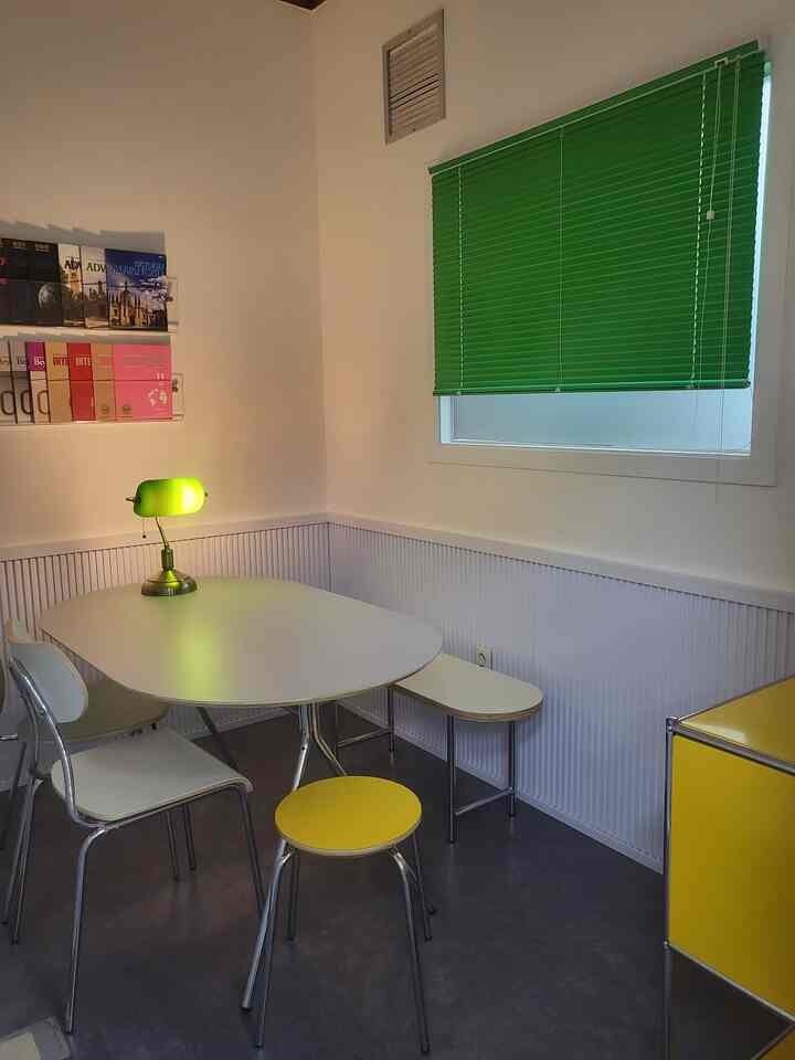 MID-CENTURY 楕円形 ダイニングベンチ［6色］を使ったコーディネート 3