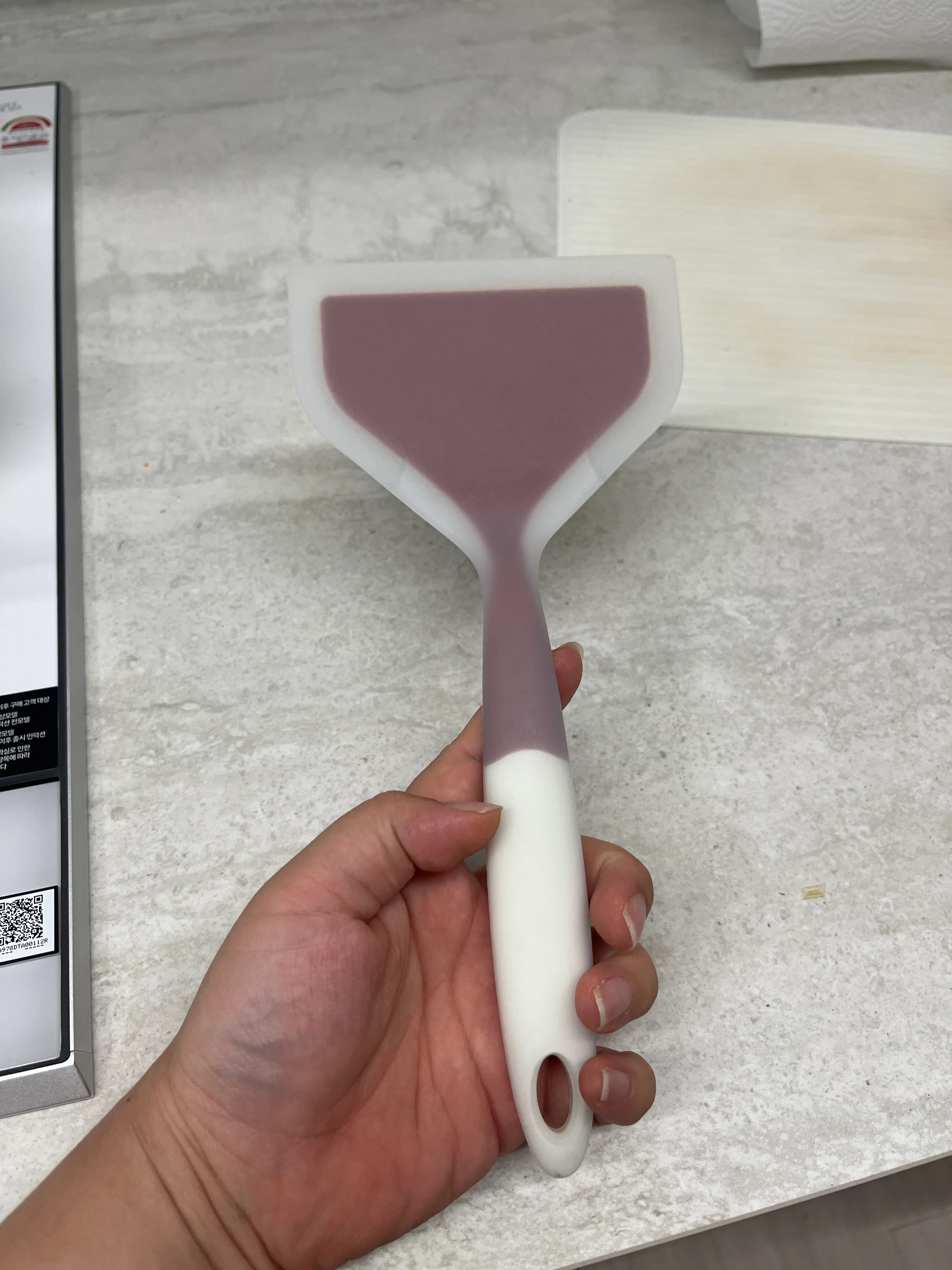 Wide Silicone Omelette Spatula user photo