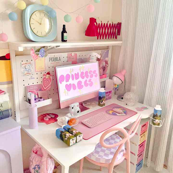  #제로스테이션 #제로데스크 #209애비뉴라이프 #책상 #컴퓨터책상 #게이밍책상 #선반책상 #책상꾸미기 #방꾸미기 #데스크테리어 #책상스타그램 #책상인테리어 #셀프인테리어 #책상추천 #책상피드  #desksetup #desksetups #deskdecor #deskspace 