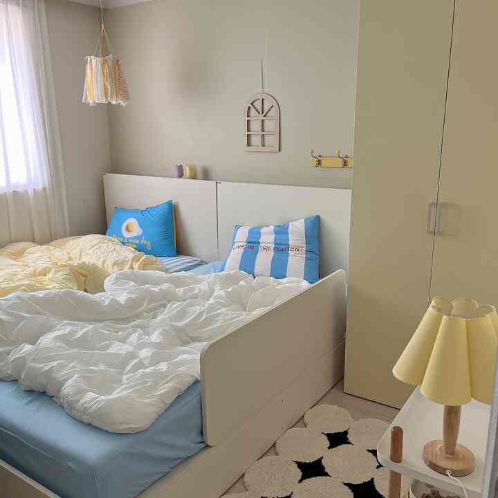 Lettering 枕カバー 50x70cm［16色］を使ったコーディネート 3