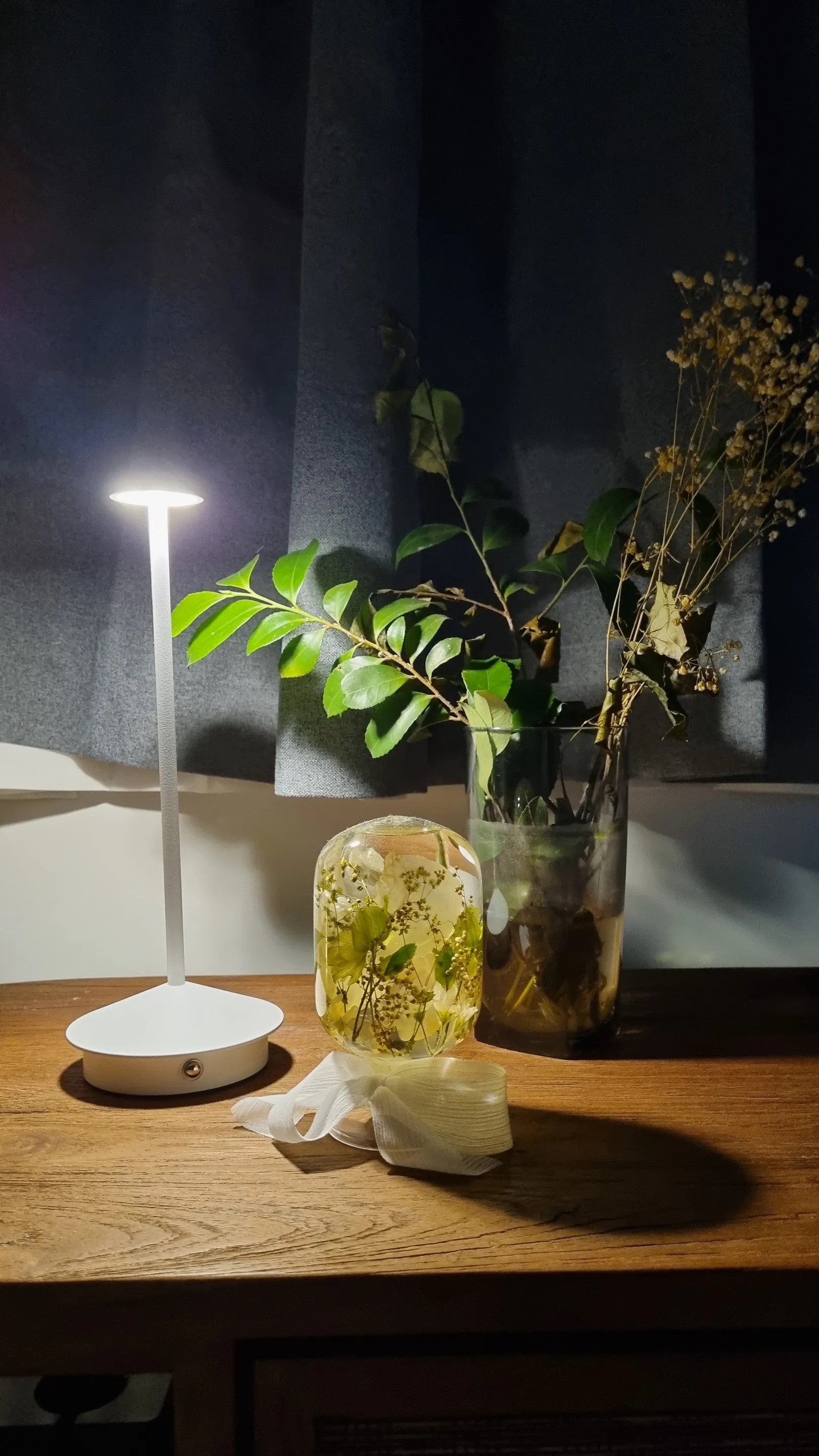 Sleek Modern Desk Lamp user photo