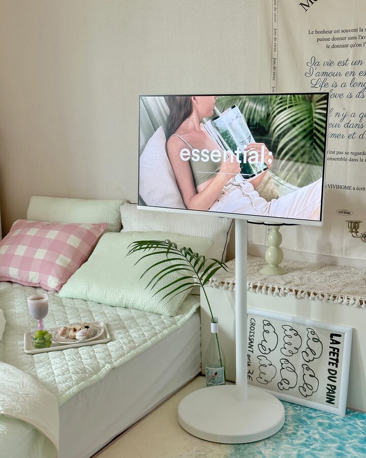 short form carousel card thumbnail