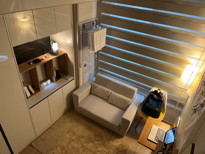 short form carousel card thumbnail