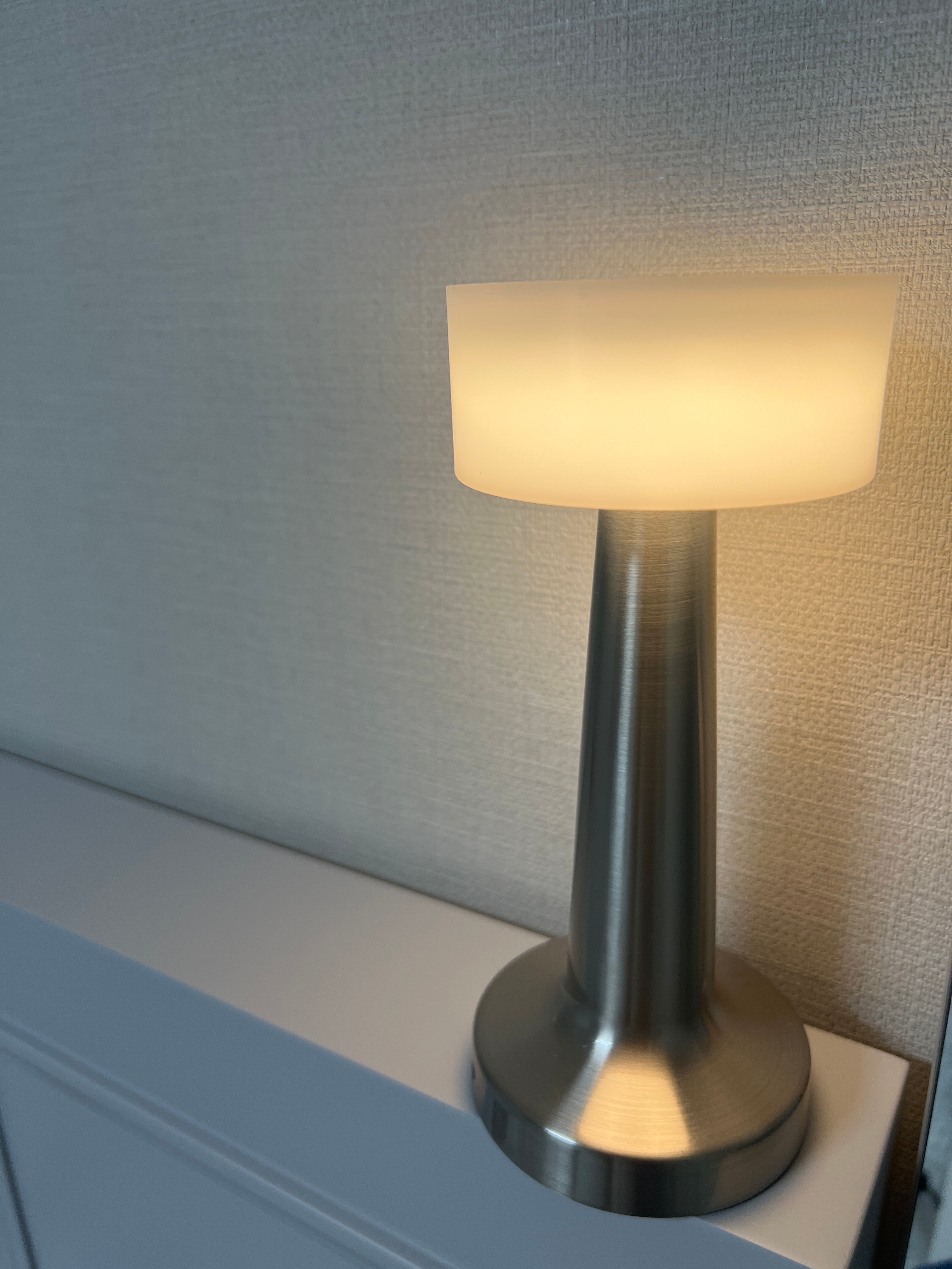 Chrome Touch Glow Lamp user photo
