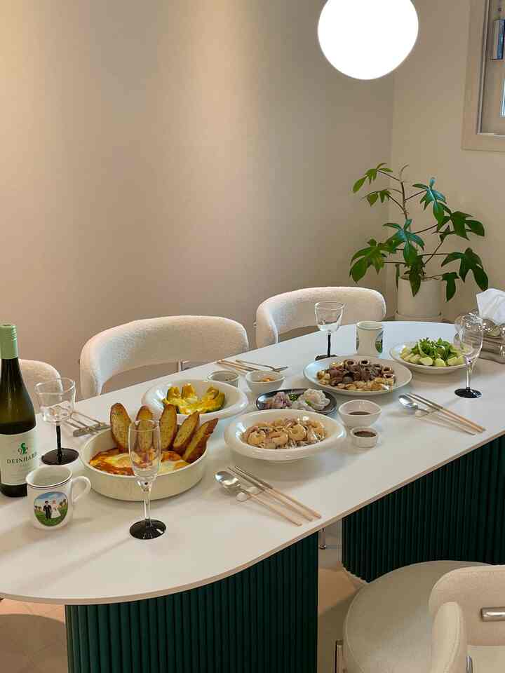 クリームホワイト パスタボウル 2点＆ココット皿 2点セットを使ったコーディネート 1