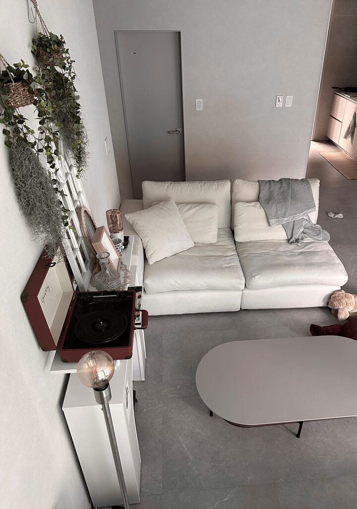 short form carousel card thumbnail