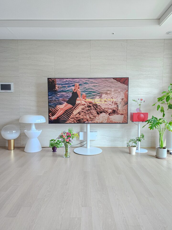 short form carousel card thumbnail