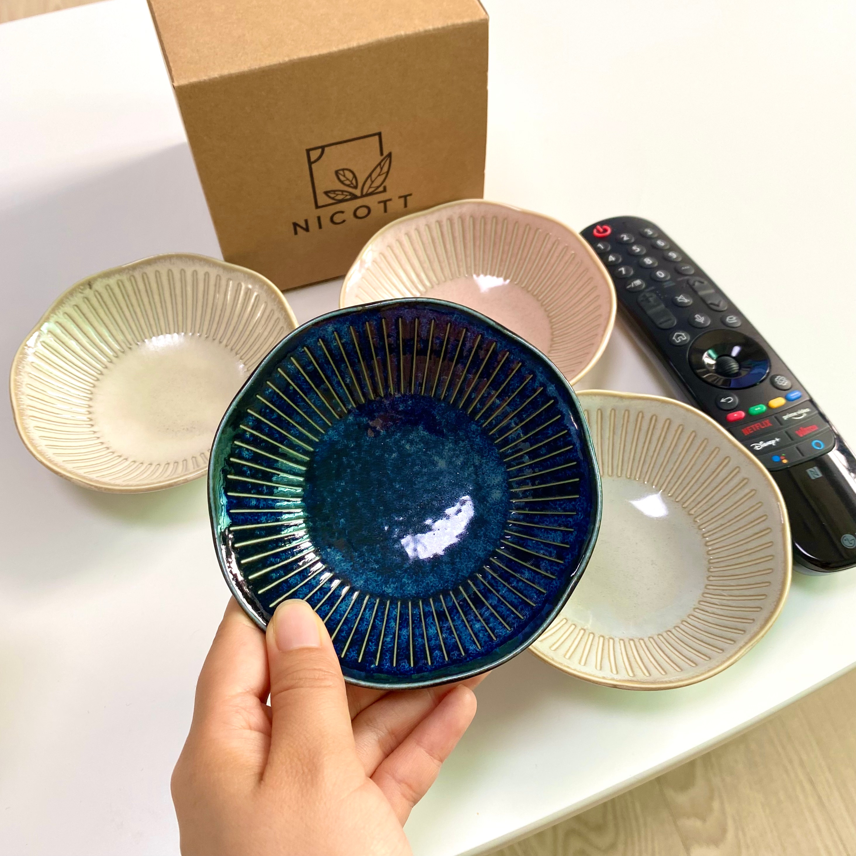 Everyday Collection Japanese Mini Dip & Condiment Bowls (Set of 4) user photo