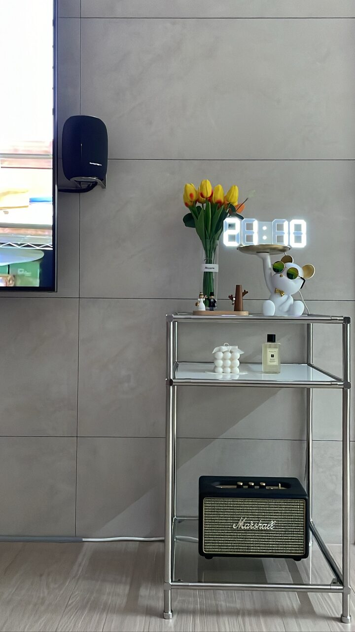 short form carousel card thumbnail