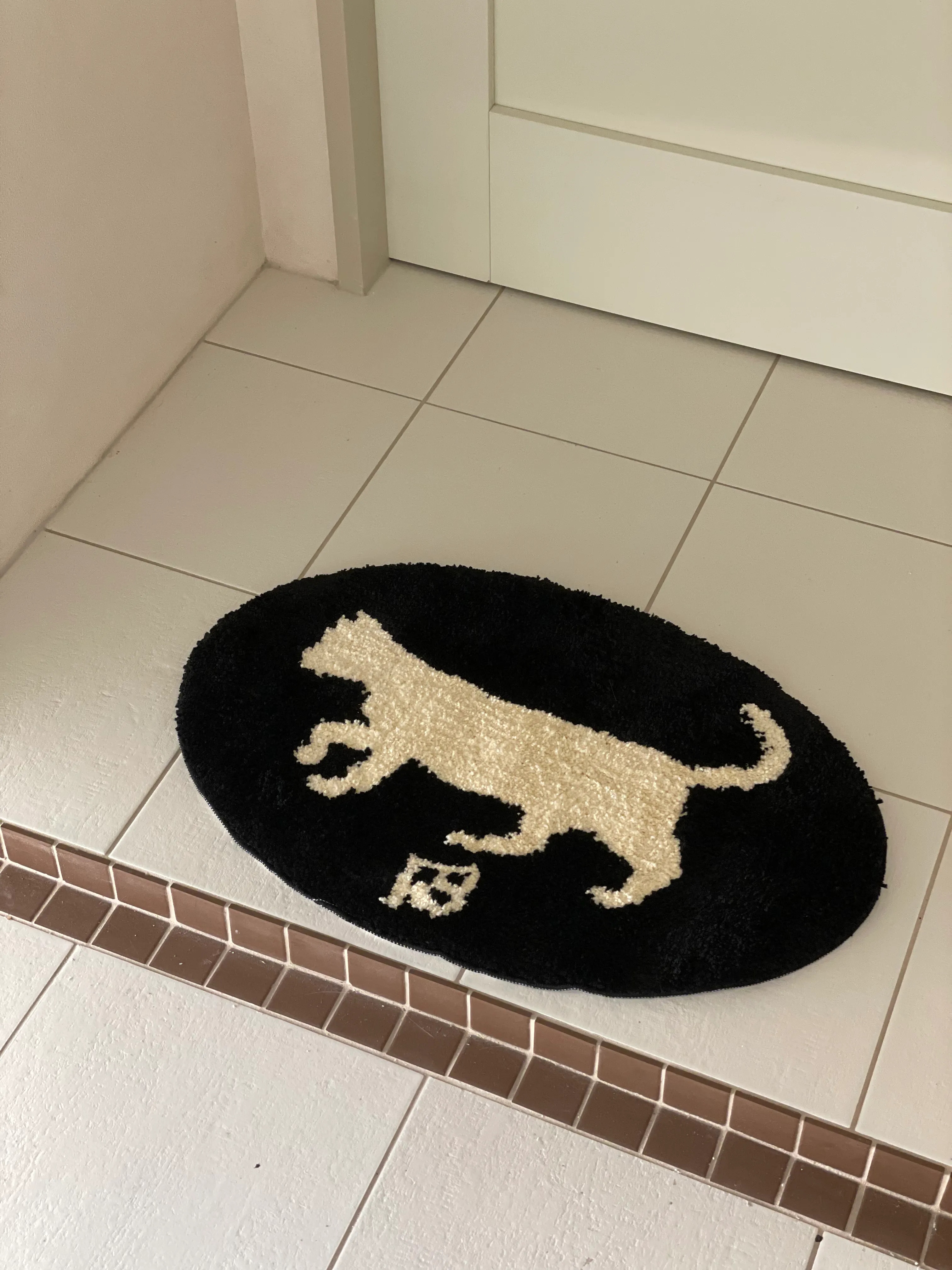 Elegant Cat Silhouette Accent Rug user photo