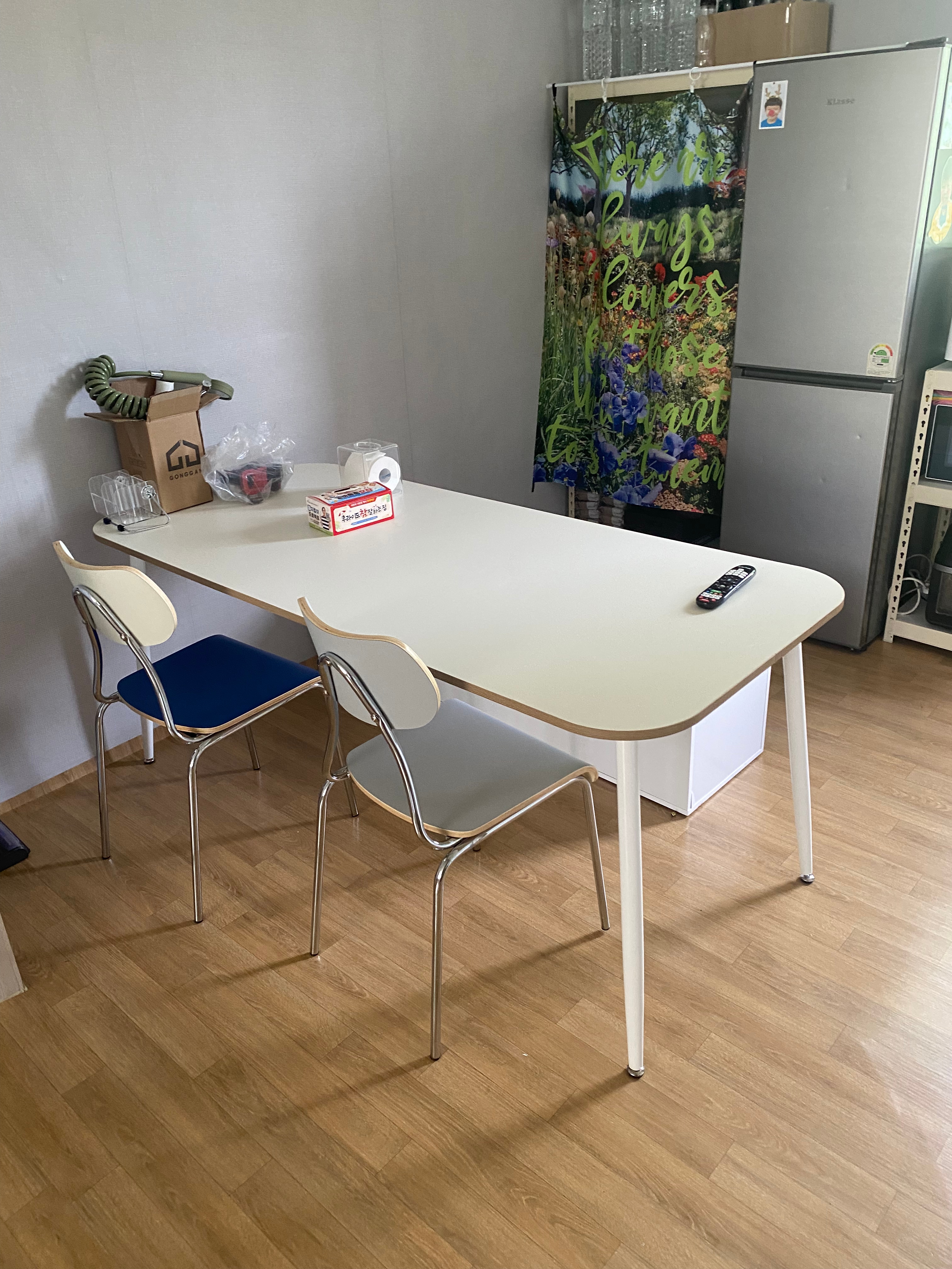 Flow Line Dining Chair user photo