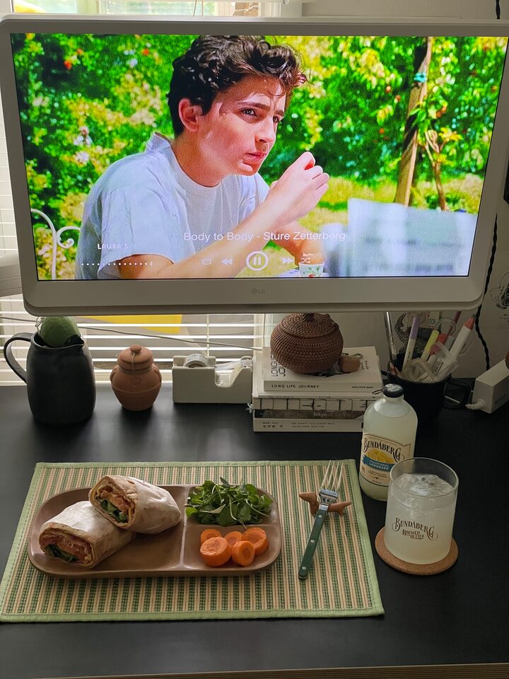 short form carousel card thumbnail