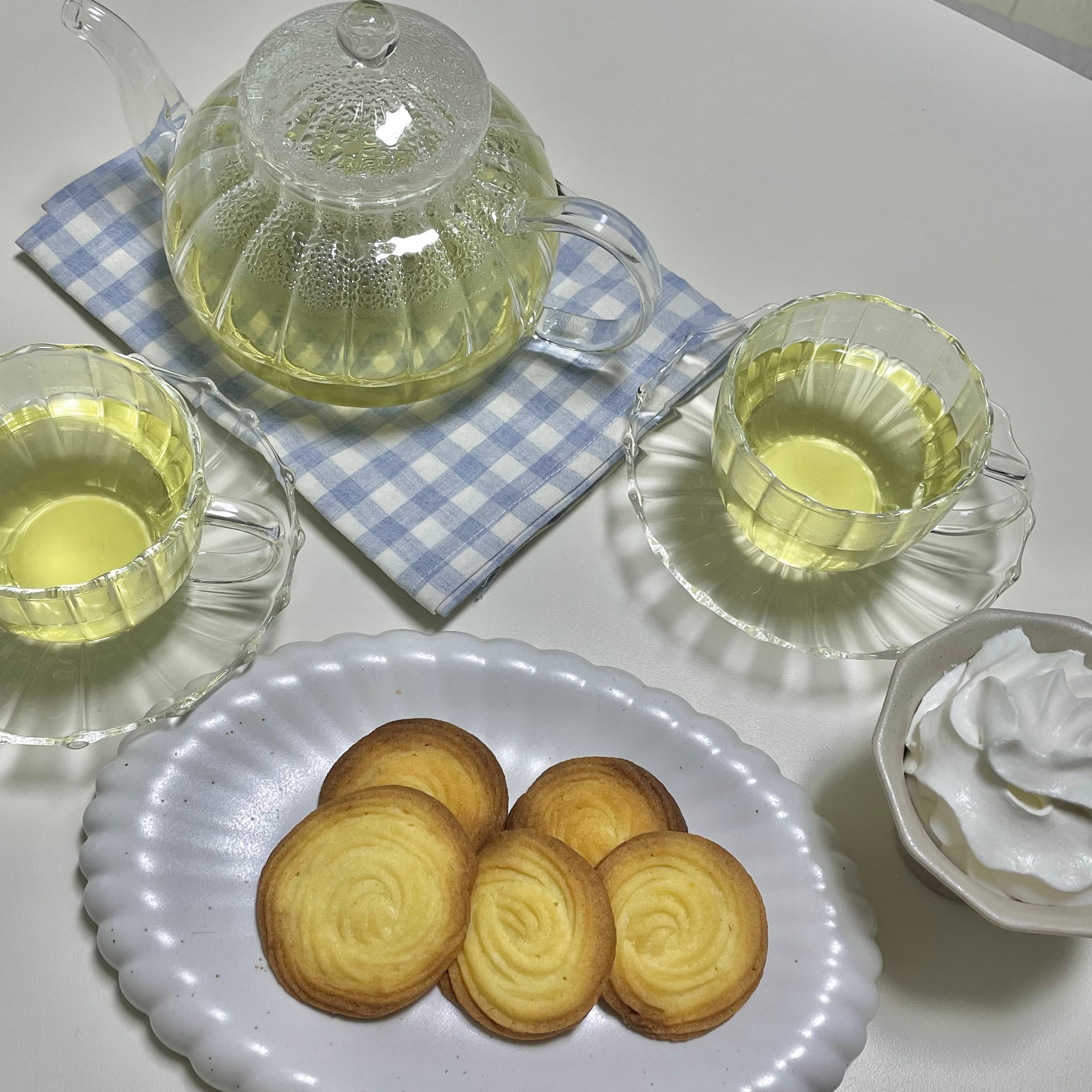 Flower Glass Teapot & 2 Teacup Set user photo