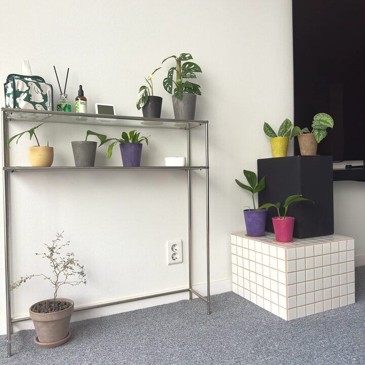 short form carousel card thumbnail