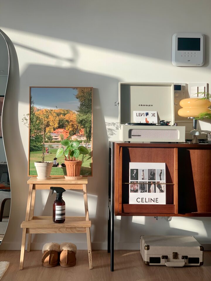 short form carousel card thumbnail