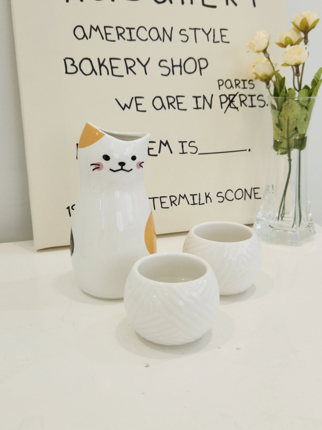 Cat Café Sake & Soju Carafe and Cup Set for 2 (3-Piece) user photo
