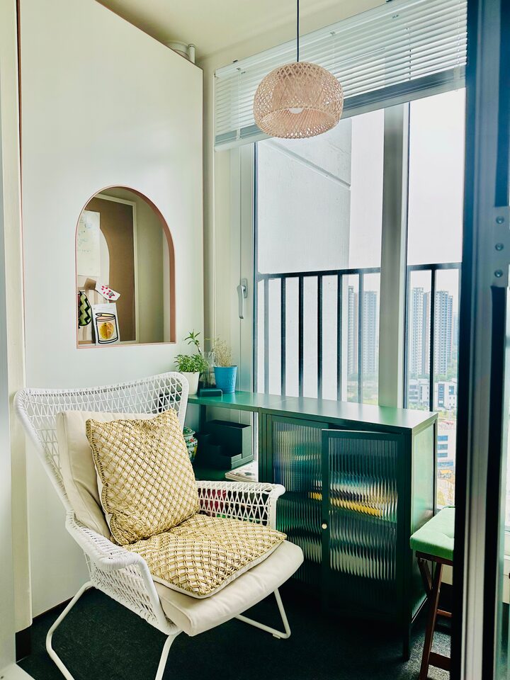 short form carousel card thumbnail