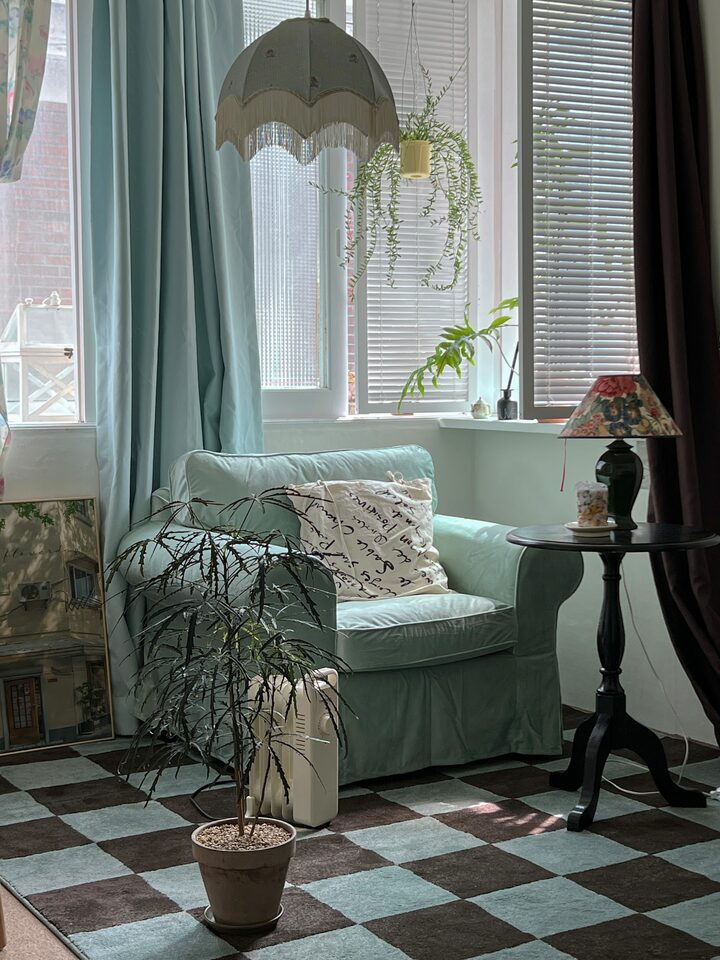 short form carousel card thumbnail