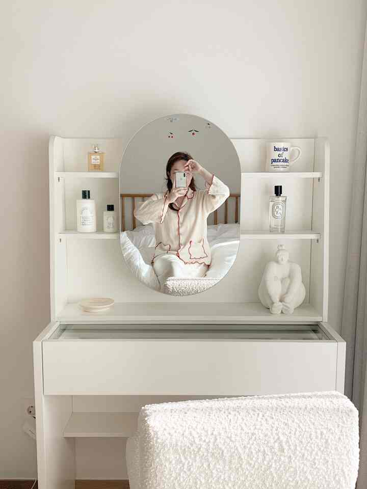 I am スライド ショーケース付き ドレッサー［2色］を使ったコーディネート 1