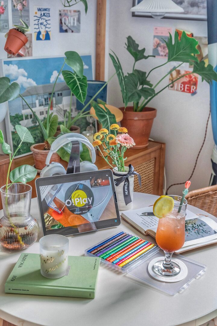 short form carousel card thumbnail