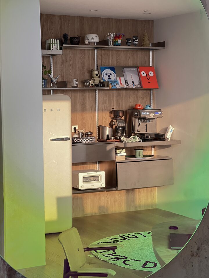 short form carousel card thumbnail