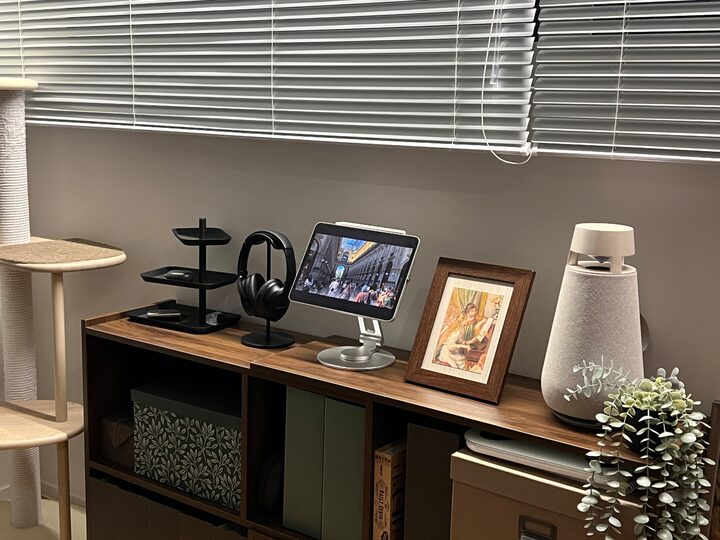 short form carousel card thumbnail