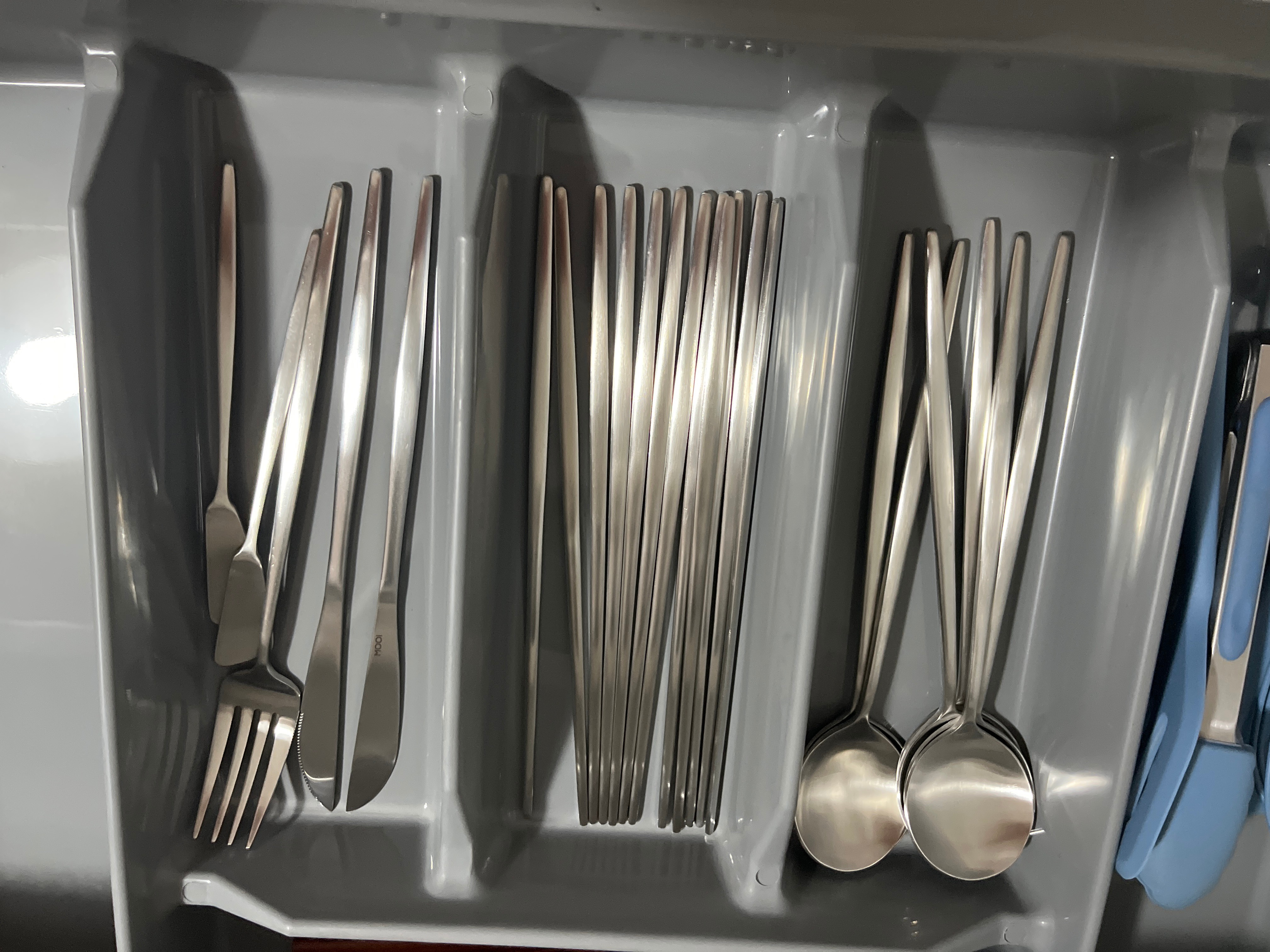 Helio Stainless Steel Spoon & Chopsticks Set user photo