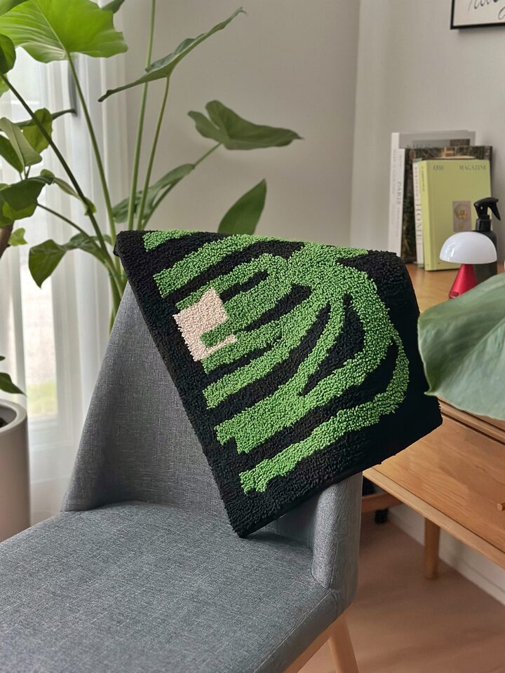 short form carousel card thumbnail