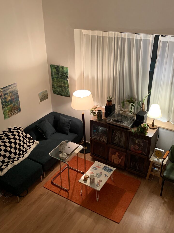 short form carousel card thumbnail