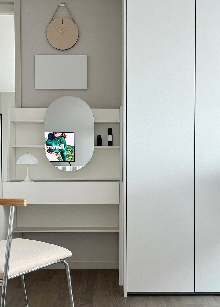 short form carousel card thumbnail