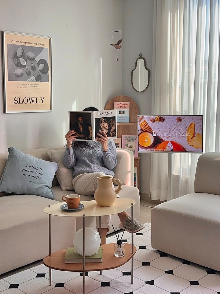 short form carousel card thumbnail