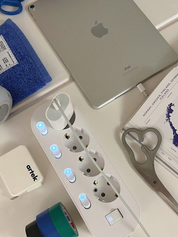 short form carousel card thumbnail