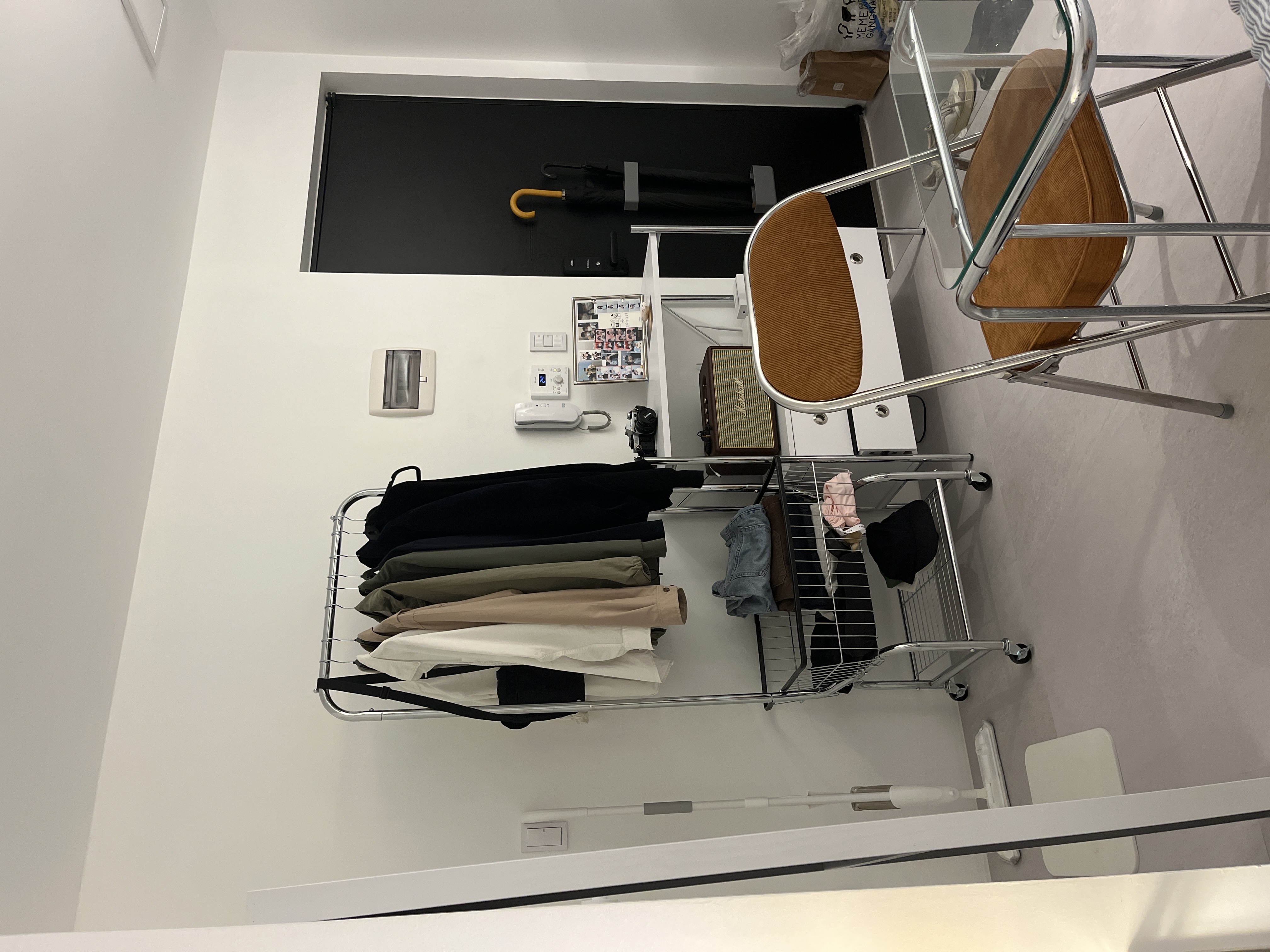 Glass C-Frame Side Table user photo