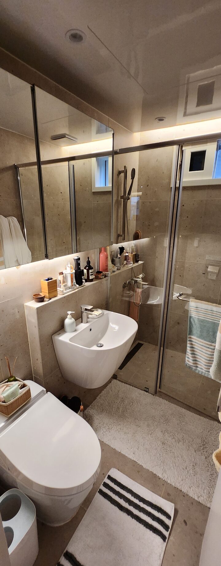 short form carousel card thumbnail