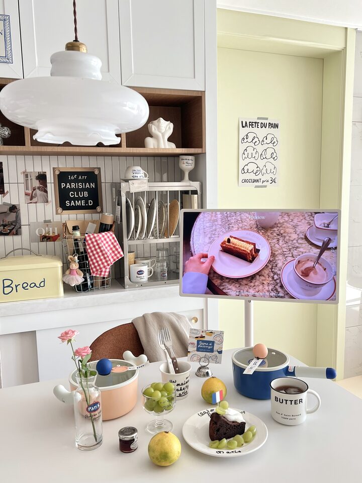 short form carousel card thumbnail