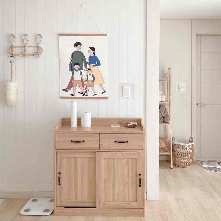 The front door feed is up
That means the mother of the house is leaving the house🫢

She's taking annual leave and leaving suddenly🏕️
Three girls are going on a camping challengeㅋㅋㅋ

The kids are just excited because their mom isn't here🤣🤣🤣
I'll have a good trip👋🏻
.
#Living #미니멀살림 #작은집살림 #오하우스시즌9 
#Simple Life #미니멀하기 #작은집꾸미기
#Minimal Life #미니멀집 #거실꾸미기 
#Minimal Organization #빠른살림 #작은집인테리어
#Today's House #오하우스 #미니멀라이프 
#MINIMALIST #오늘의기록