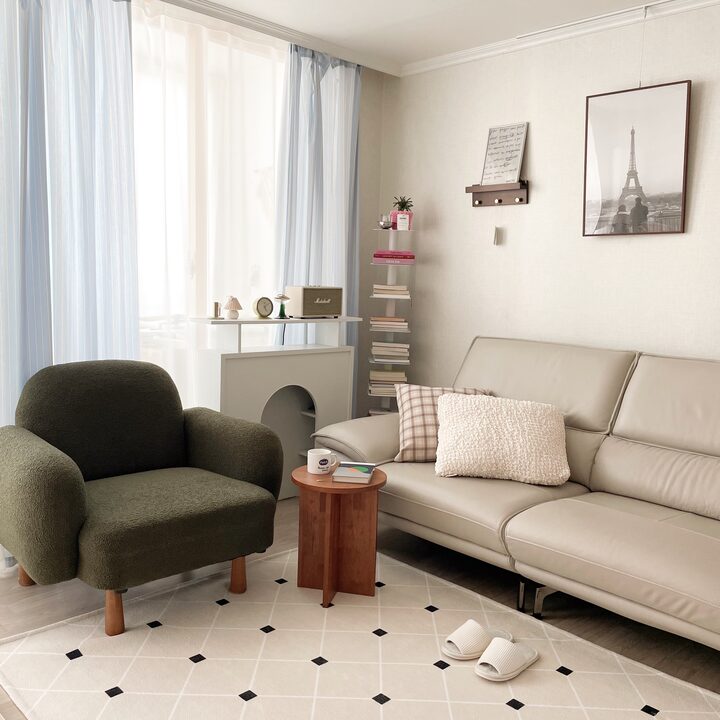 short form carousel card thumbnail