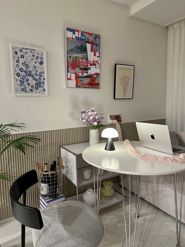 short form carousel card thumbnail